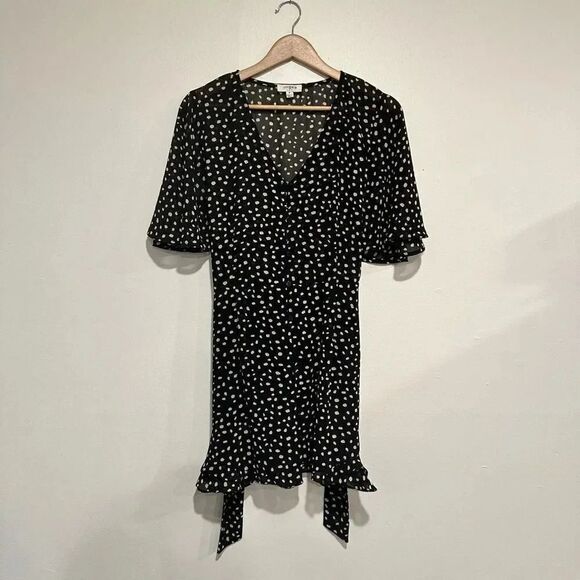 Umgee Women’s Polka Dot Romper Size Medium - Picture 1 of 3